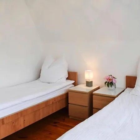 Attractive In With Fireplace And Garden فندق روفي